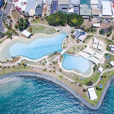 Heart Of Airlie Beach Apartment Bagian luar foto