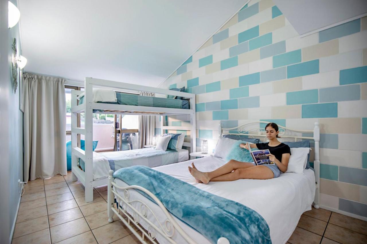 Heart Of Airlie Beach Apartment Bagian luar foto